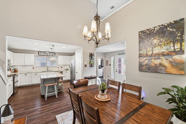 205 Benton Drive, Roanoke, TX 76262
