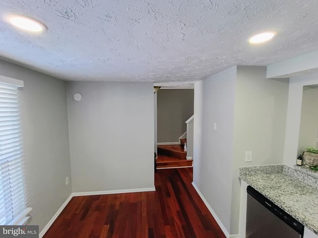 7445 ASPENPARK RD, Lorton, VA 22079