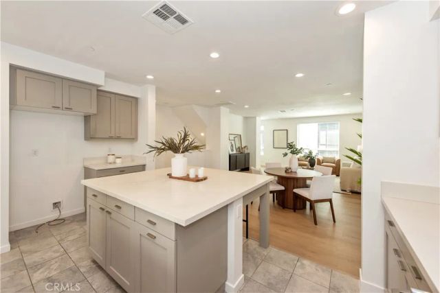 2870 N Glassell, Orange, CA 92865