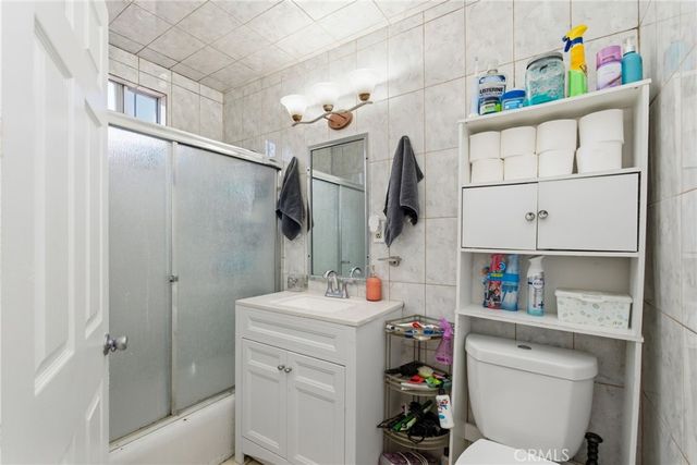 11410 Angell St, Norwalk, CA 90650