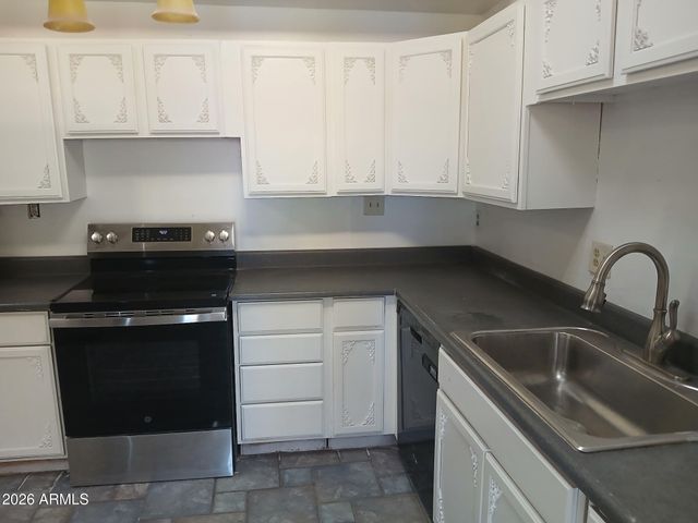 3808 W BUTLER Drive, Phoenix, AZ 85051
