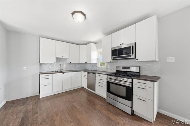 3005 Matlock Drive, Florissant, MO 63031