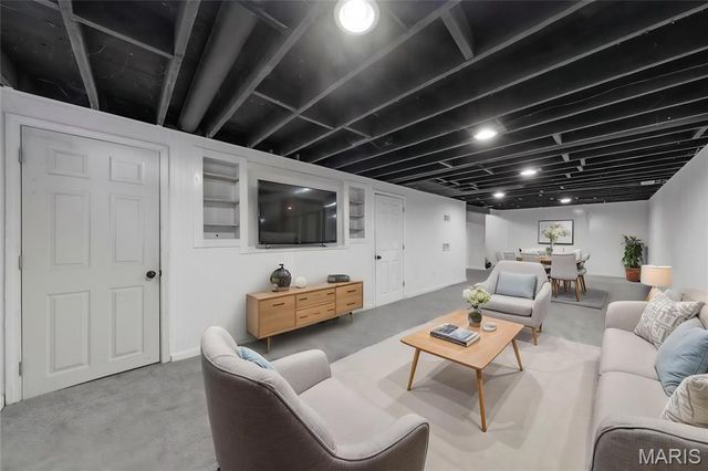 3005 Matlock Drive, Florissant, MO 63031