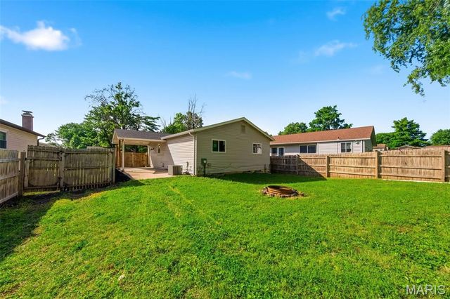 3005 Matlock Drive, Florissant, MO 63031
