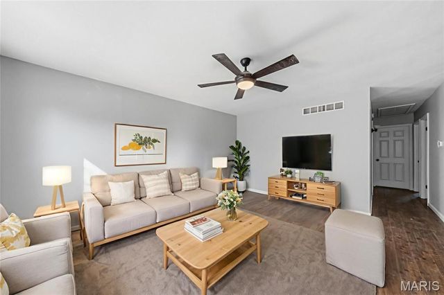 3005 Matlock Drive, Florissant, MO 63031