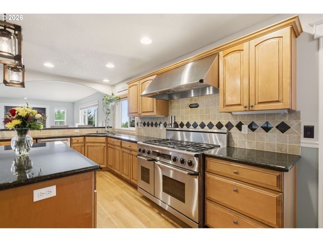 30100 Ne SPUD MOUNTAIN Rd, Camas, WA 98607