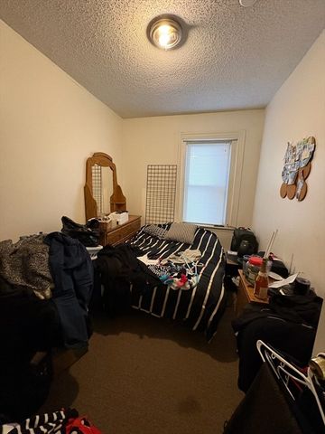 12 Mt Pleasant St 1, Boston, MA 02119