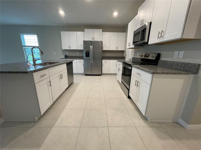 8879 PARSONS HILL BOULEVARD, Wesley Chapel, FL 33545