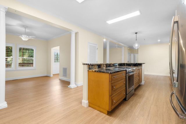 197 Hideaway Lane, Ridgeville, SC 29472