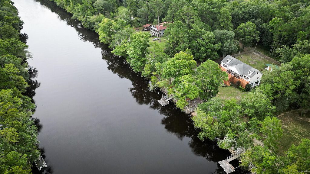 Image 93 of property listing at 197 Hideaway Lane, Ridgeville, SC 29472