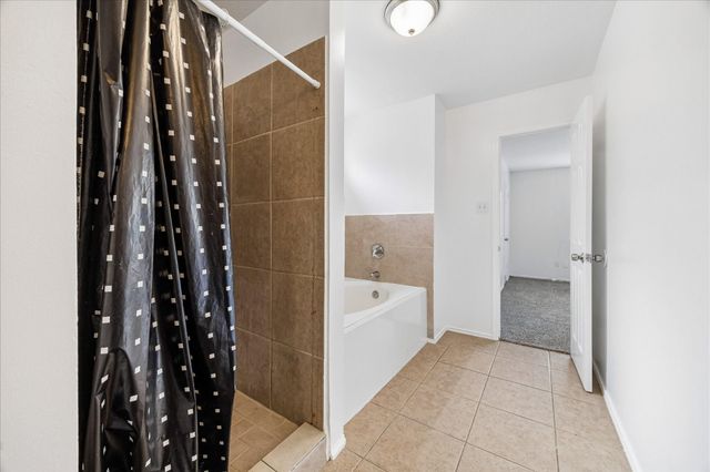 2414 Kenbridge Drive, Houston, TX 77067