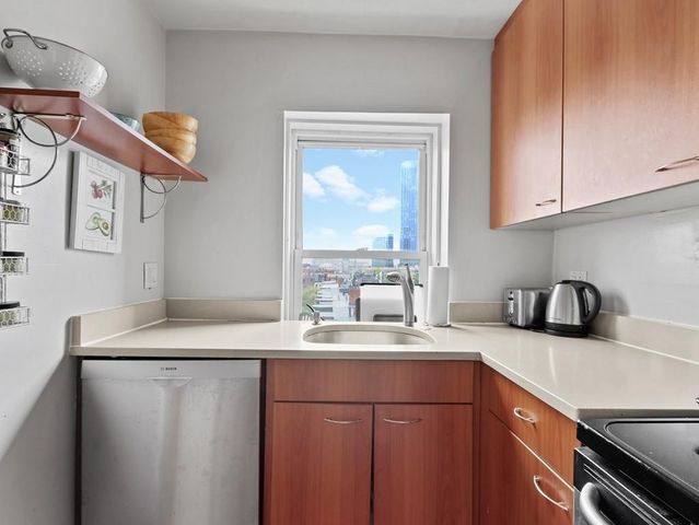 492 Massachusetts Ave 73, Boston, MA 02118