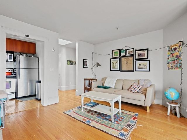 492 Massachusetts Ave 73, Boston, MA 02118