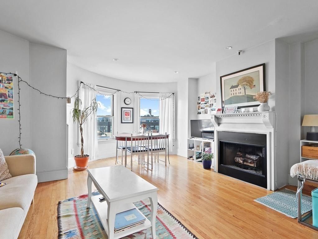 492 Massachusetts Ave 73, Boston, MA 02118