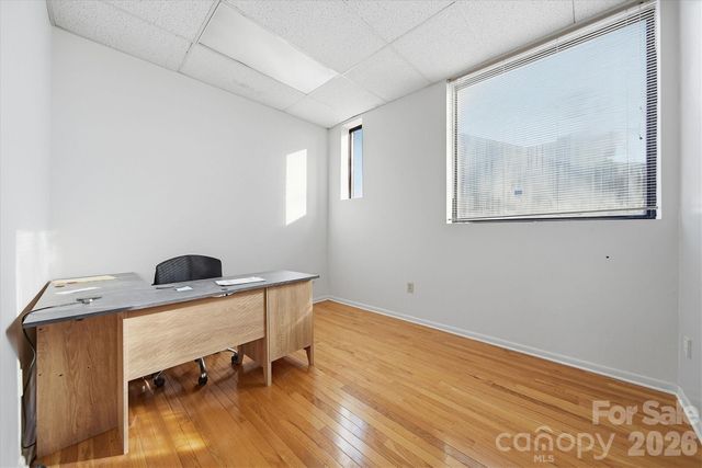 729 1st Avenue SW, Hickory, NC 28602