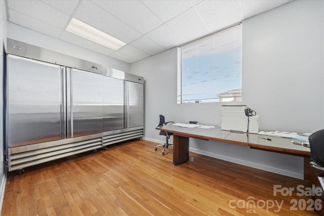 729 1st Avenue SW, Hickory, NC 28602