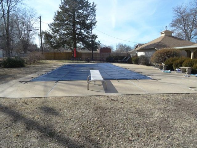 1122 W Cypress Street, Rogers, AR 72756