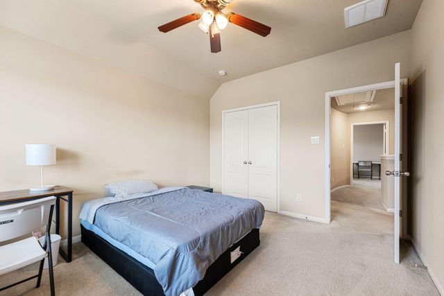 407 Whitney Oaks Lane, Stafford, TX 77477