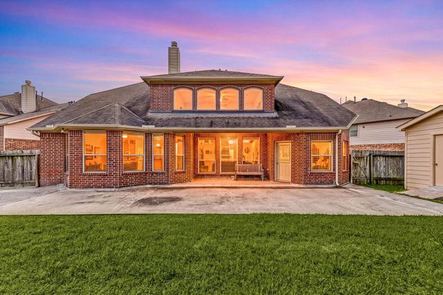 407 Whitney Oaks Lane, Stafford, TX 77477