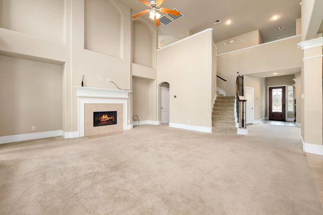 407 Whitney Oaks Lane, Stafford, TX 77477
