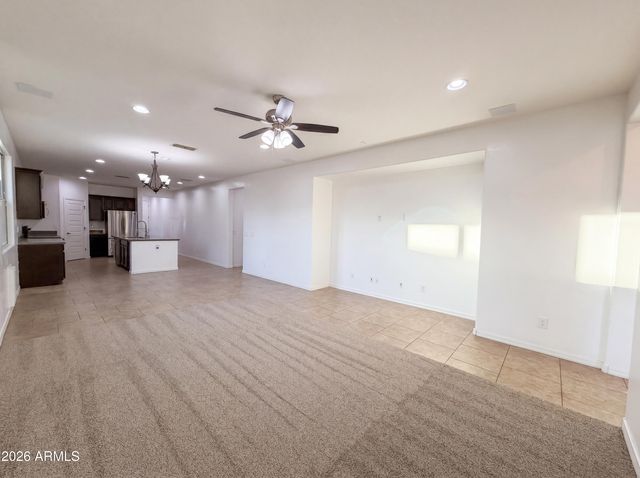 112 E BERNIE Lane, Gilbert, AZ 85295
