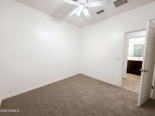 112 E BERNIE Lane, Gilbert, AZ 85295