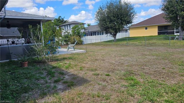 229 SE 3rd TER, Cape Coral, FL 33990