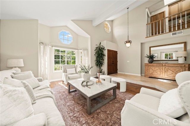 5 Pinewood, Laguna Hills, CA 92679