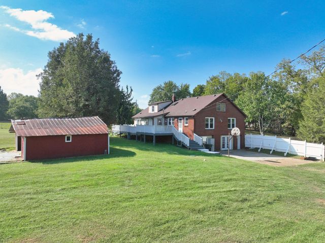 199 TGT Rd, Portland, TN 37148