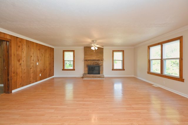 199 TGT Rd, Portland, TN 37148