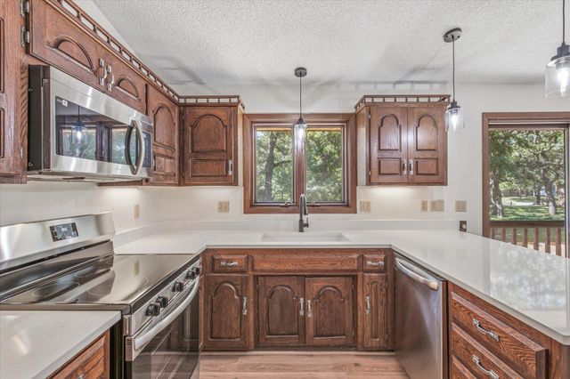 316 Colleen Avenue, Shoreview, MN 55126