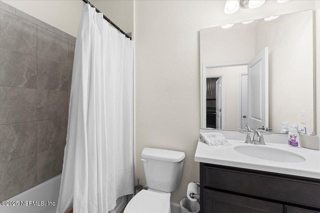 9737 INVENTION Lane, Jacksonville, FL 32256