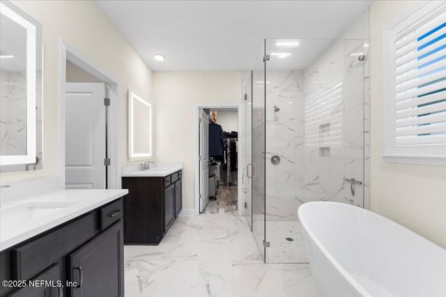 9737 INVENTION Lane, Jacksonville, FL 32256