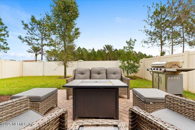 9737 INVENTION Lane, Jacksonville, FL 32256