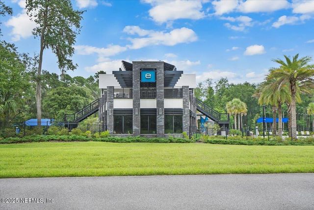 9737 INVENTION Lane, Jacksonville, FL 32256