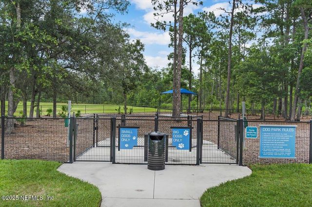 9737 INVENTION Lane, Jacksonville, FL 32256