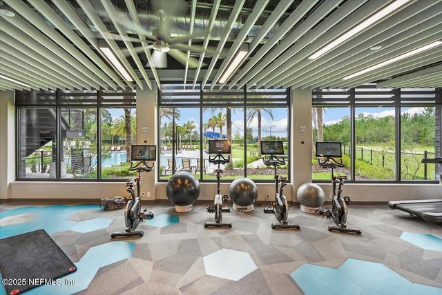 9737 INVENTION Lane, Jacksonville, FL 32256