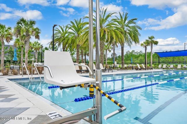 9737 INVENTION Lane, Jacksonville, FL 32256