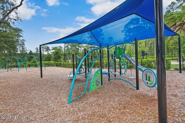 9737 INVENTION Lane, Jacksonville, FL 32256