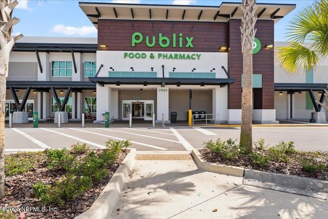 9737 INVENTION Lane, Jacksonville, FL 32256