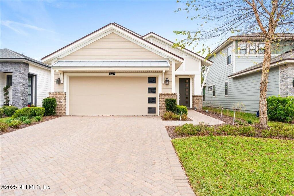 9737 INVENTION Lane, Jacksonville, FL 32256