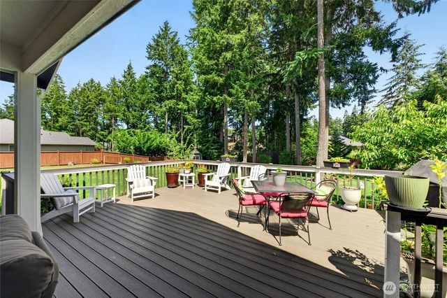 4703 Skylark Street NE, Lacey, WA 98516
