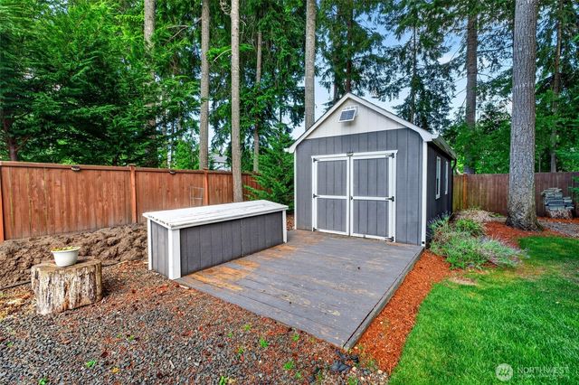 4703 Skylark Street NE, Lacey, WA 98516