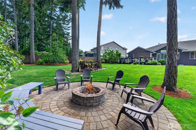 4703 Skylark Street NE, Lacey, WA 98516