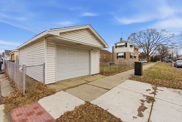 3546 S 56th Court, Cicero, IL 60804