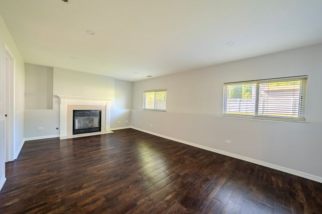 24104 Primrose Circle, Plainfield, IL 60585