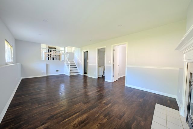 24104 Primrose Circle, Plainfield, IL 60585