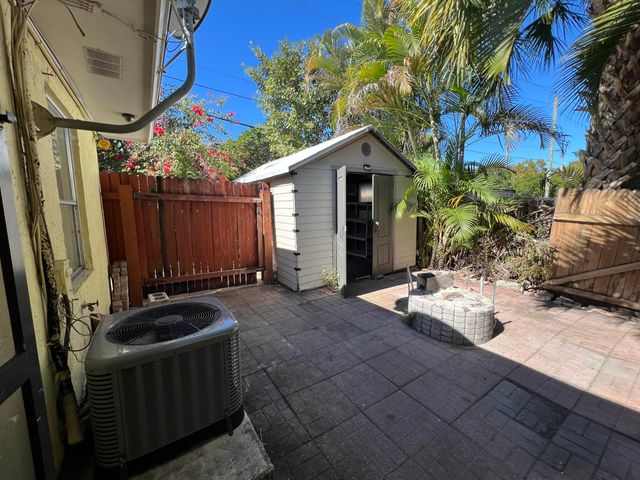 17355 Bush Road F, Jupiter, FL 33458