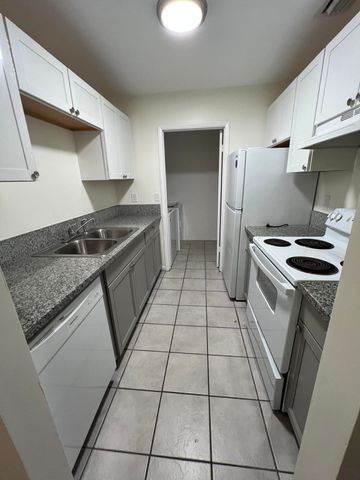 17355 Bush Road F, Jupiter, FL 33458