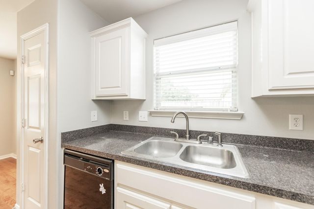 3910 Enclave Mist Lane, Richmond, TX 77469